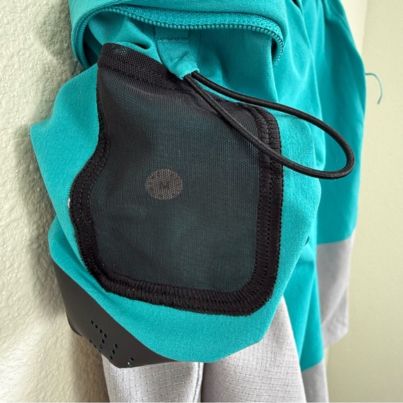 Lululemon Namaste At the Beach Shorts Blue/Gray Size M - Picture 7 of 8